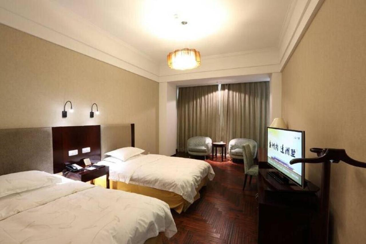 Taizhou Garden Hotel Bagian luar foto