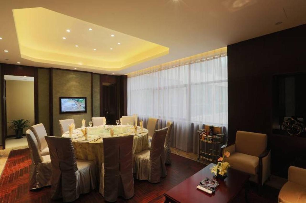 Taizhou Garden Hotel Bagian luar foto